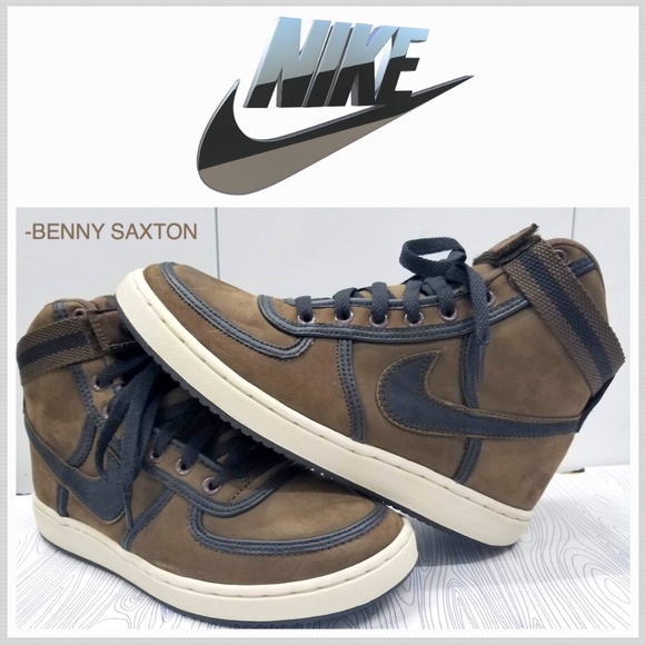 nike vandal brown